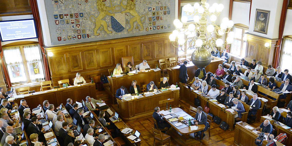 Der Zürcher Kantonsrat will, dass Uni-Professoren ihre Interessenbindungen künftig offenlegen. (Archivbild)