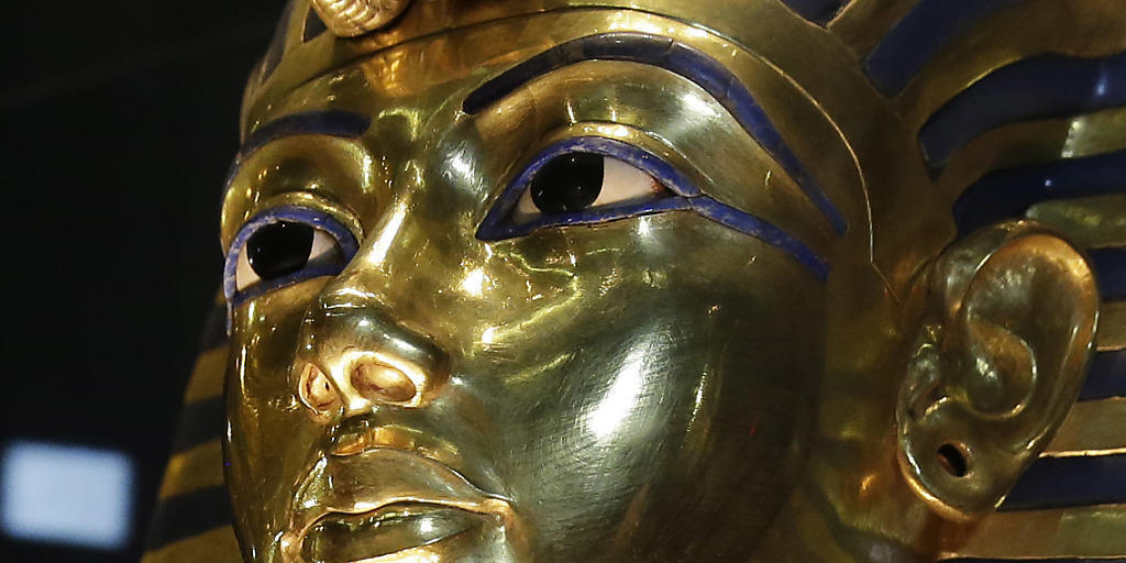 Goldene Totenmaske von König Tutanchamun. Goldene Totenmaske von König Tutanchamun.