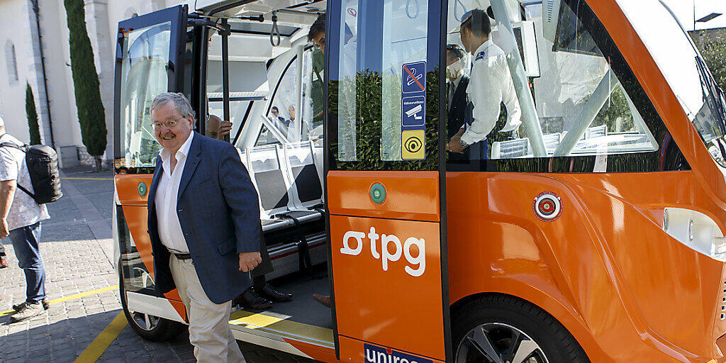 Genf führt einen autonom fahrenden Kleinbus auf Bestellung ein. (Archivbild)