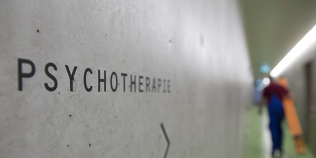 Die Krankenversicherung soll künftig die Kosten für eine Psychotherapie bei einer Psychologin oder einem Psychologen übernehmen, wenn der Hausarzt die Therapie angeordnet hat. Das schlägt der Bundesrat vor. (Symbolbild)