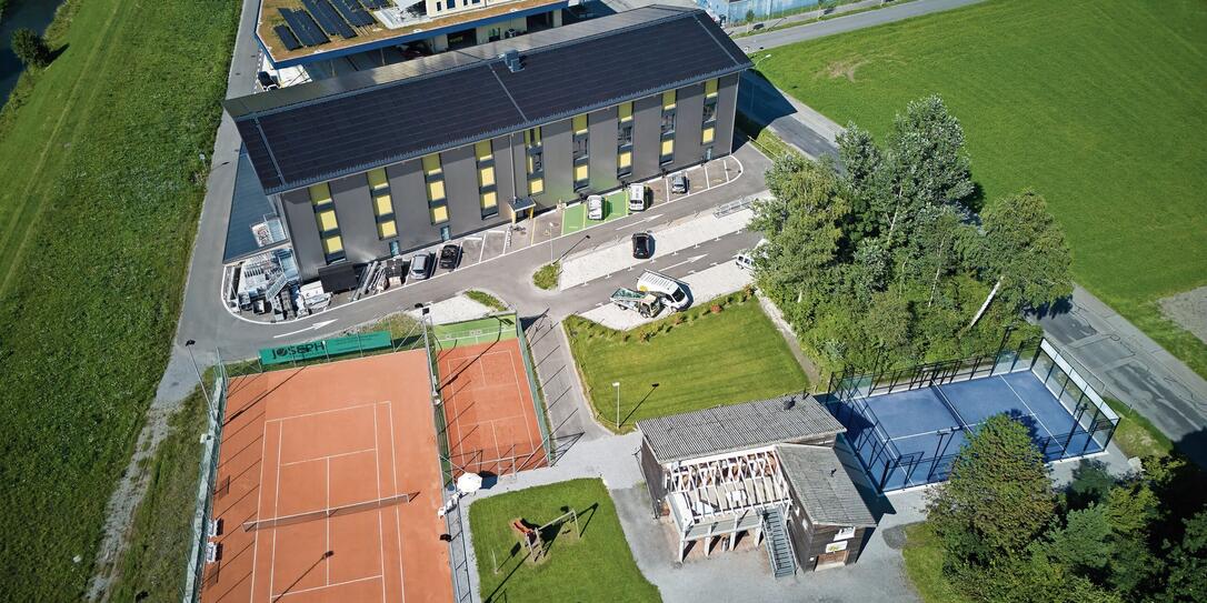 Die Padel- und Pickleball-Plätze sind bereits seit einiger Zeit in Betrieb, doch eine offizielle Einweihung fand bisher nicht statt. Diese wird nun am Samstag nachgeholt.