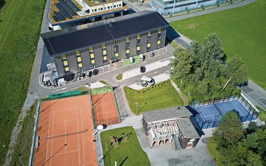 Die Padel- und Pickleball-Plätze sind bereits seit einiger Zeit in Betrieb, doch eine offizielle Einweihung fand bisher nicht statt. Diese wird nun am Samstag nachgeholt.