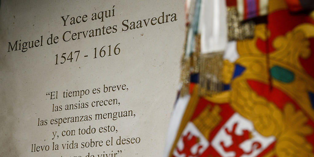 Fast 400 Jahre nach seinem Tod hat Spaniens "Nationaldichter" Cervantes ein Ehrengrab erhalten Fast 400 Jahre nach seinem Tod hat Spaniens "Nationaldichter" Cervantes ein Ehrengrab erhalten