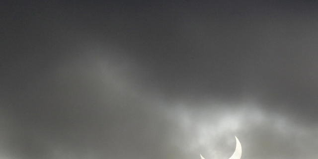 Die partielle Sonnenfinsternis belastet das Stromnetz (Archiv) Die partielle Sonnenfinsternis belastet das Stromnetz (Archiv)