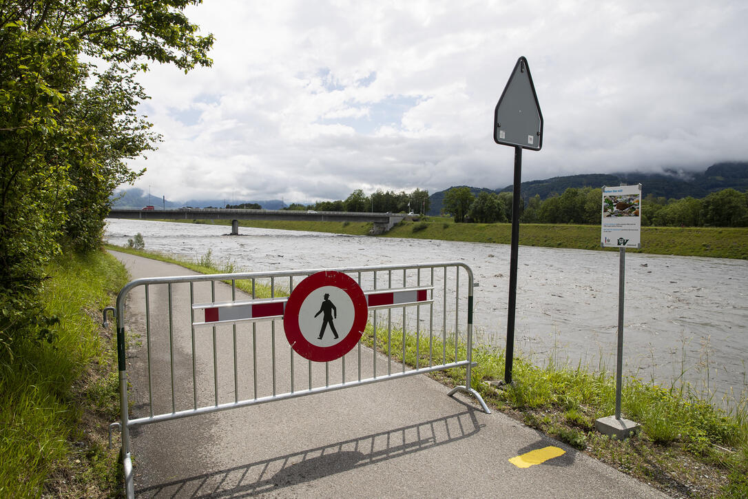 Hochwasser Rhein in Vaduz