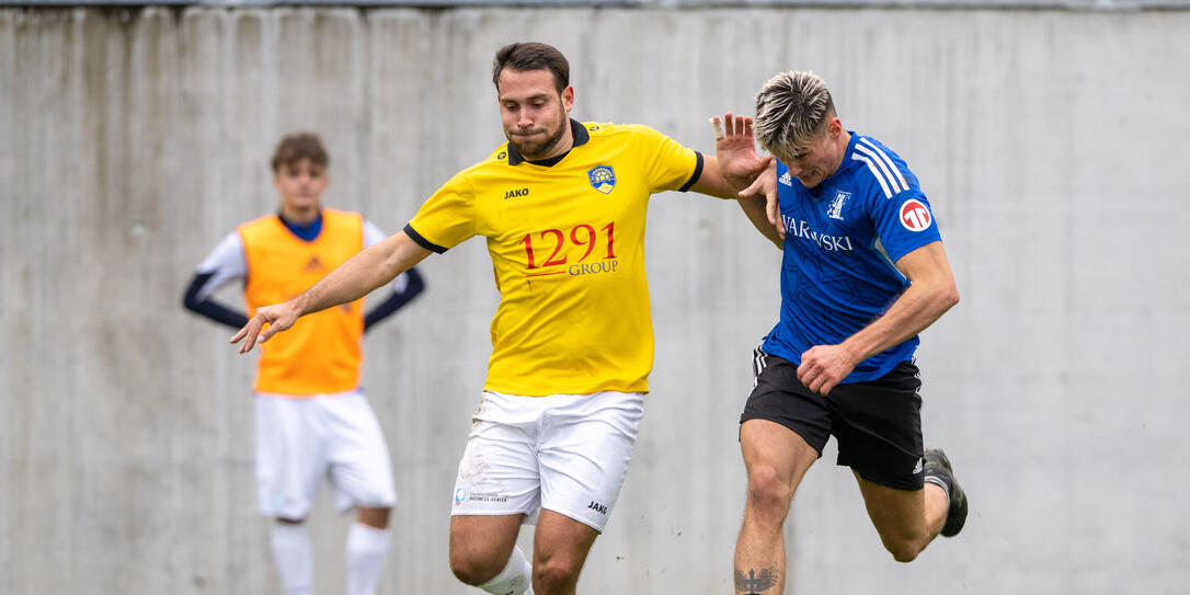 Beim Derby zwischen Triesenberg und Triesen am Wochenende ging es heftig zu und her.