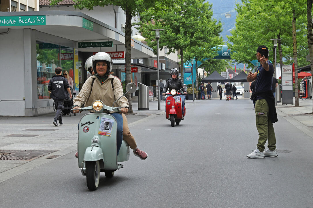 Vespa-Treff in Buchs