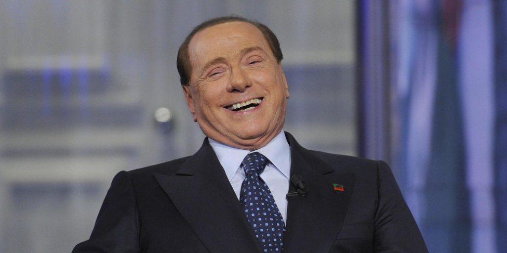 Silvio Berlusconi soll in der Affäre Ruby vor sieben Gerichten erscheinen. (Archivbild)