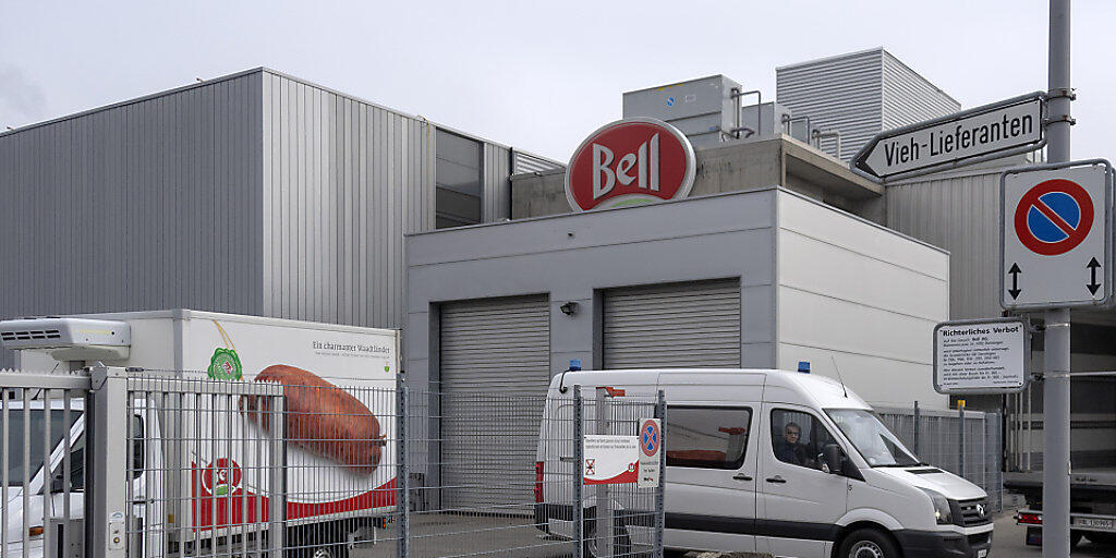 Rohschinken statt Wurst: Der Fleischverarbeiter Bell verkauft in Deutschland das Geschäft mit Wurstwaren und legt dort künftig den Fokus auf den Verkauf von Rohschinken. (Archivbild) Rohschinken statt Wurst: Der Fleischverarbeiter Bell verkauft in Deutschland das Geschäft mit Wurstwaren und legt dort künftig den Fokus auf den Verkauf von Rohschinken. (Archivbild)