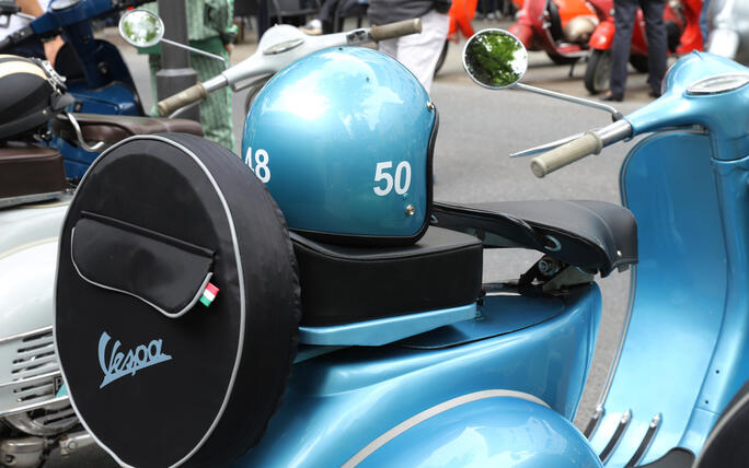 Vespa-Treff in Buchs
