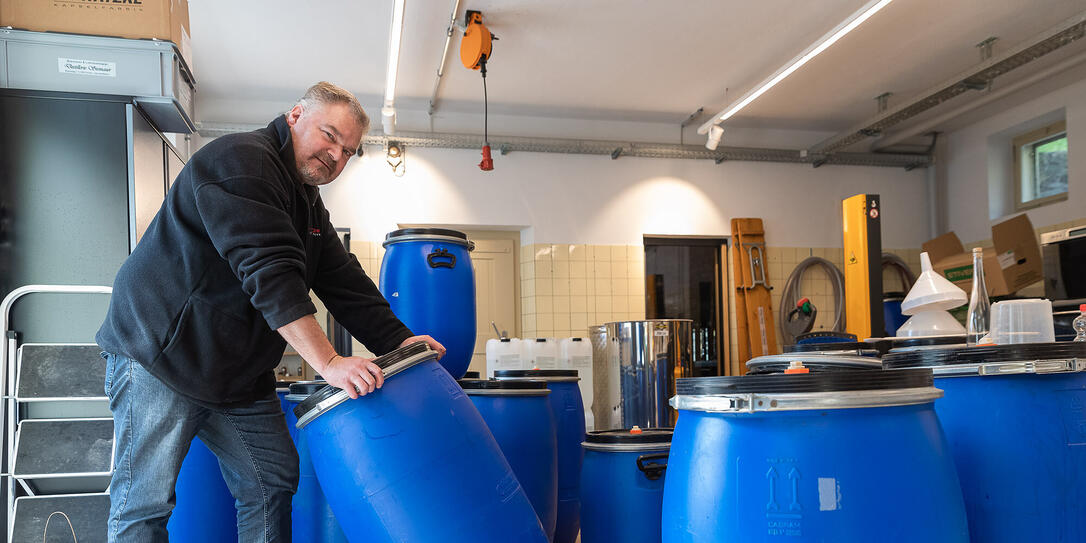 Herstellung Desinfektionsmittel Destillerie Steinauer Eschen