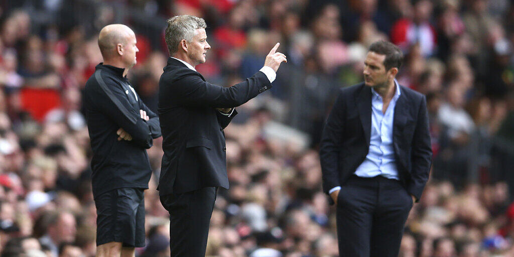 Frank Lampard (rechts) erlebte einen Horrorstart in die Saison - Ole Gunnar Solskjaer (links) dirigierte sein Manchester United in aller Ruhe zum klaren Sieg Frank Lampard (rechts) erlebte einen Horrorstart in die Saison - Ole Gunnar Solskjaer (links) dirigierte sein Manchester United in aller Ruhe zum klaren Sieg