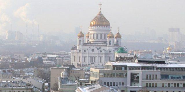 Morgendlicher Blick auf die Moskauer Christ-Erlöser-Kathedrale