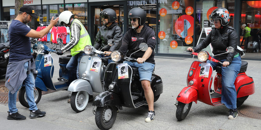 Vespa-Treff in Buchs