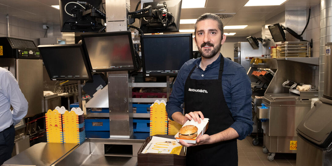 Armin G&ouml;dl bei der offiziellen Er&ouml;ffnung des &laquo;McDonald&rsquo;s&raquo; in Vaduz.