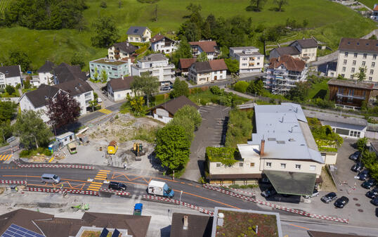 Diese Woche wurden auf dem Sonnenareal die Bauvisiere aufgestellt. Am Gestaltungsplan sind noch marginale Änderungen zu prüfen.