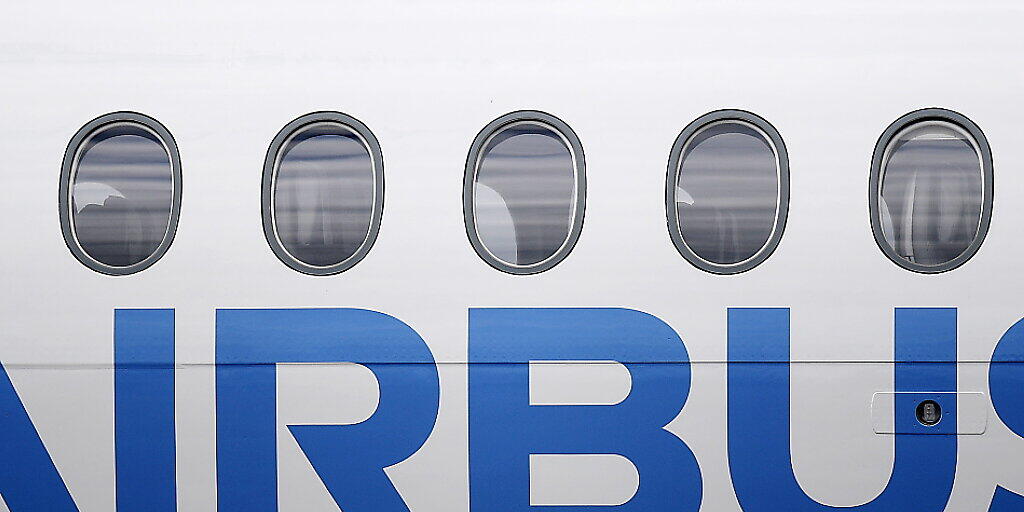 Der Airbus-Konzern hat vor Strafzöllen der USA auf seine Flugzeuge gewarnt. (Archivbild)