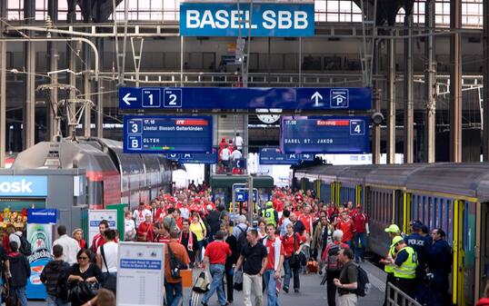 Seit 2002 bietet die SFL in Kooperation mit der SBB Zugreisen für Fangemeinschaften an.